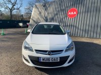 VAUXHALL ASTRA