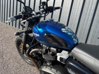 TRIUMPH Street Twin